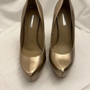 Bcbgenerstion high heeled shoes, size 8.5M